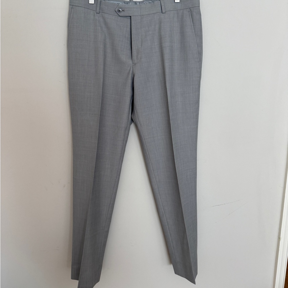 Men's Bar III Slim‎ Fit Light Gray Suit Sport Coat and Slacks - Picture 7 of 14